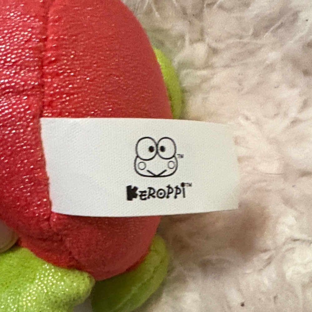 Hello Kitty Keroppi Sparkly Plush NWT - Picture 6 of 8